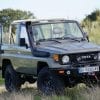 Pára-Choques Dianteiro ""ACAYX" Toyota Land Cruiser BJ73 - Image 3