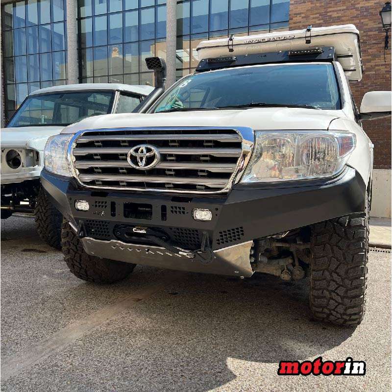 Pára-Choques Dianteiro "ACAYX" Toyota Land Cruiser VDJ 200 2008 a 2015