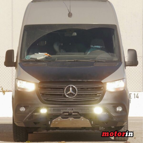 Pára-Choques Híbrido Dianteiro “ACAYX” Mercedes Sprinter W906