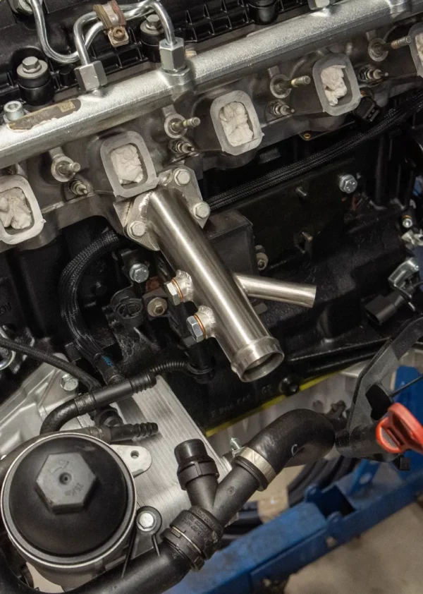 Tubo de Saída do Líquido de Refrigeração "IOD Performance" BMW M57 - Image 4