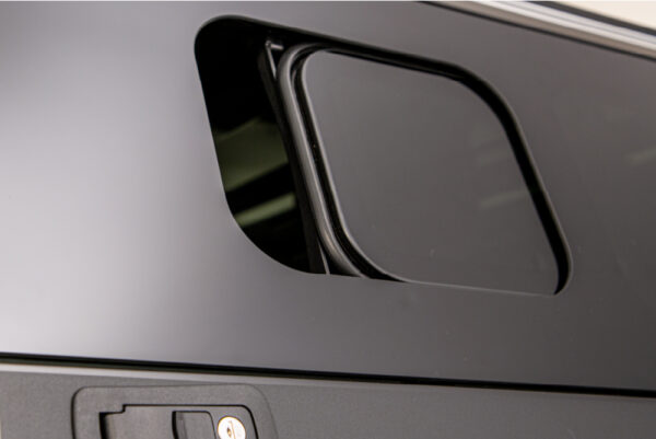 Hard-Top EVOs Sport Matte Black "Smartcap" Toyota Hilux Revo 2016+ - Image 8
