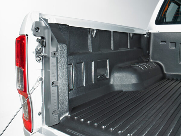 Bedliner Forro da Caixa "Sem Rebordo" Volkswagen Amarok Extra Cab 2023+ - Image 3
