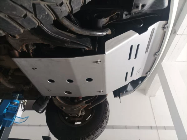 Proteção Frontal em Alumínio de 6mm "VL Engineering" Mitsubishi L400 4X4 - Image 4