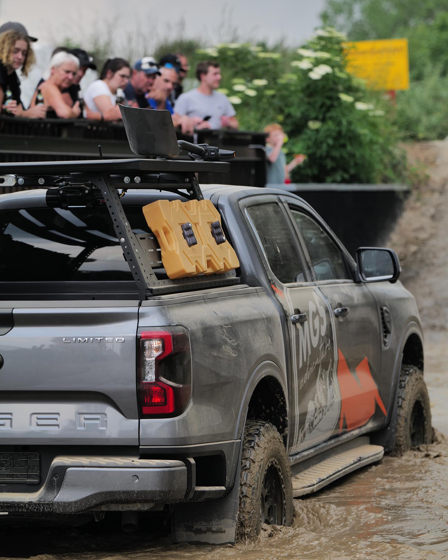 Jerrycan HD de Combustível em Amarelo Sahara "Overland Fuel" 17 L - Garantia Vitalícia - Image 4