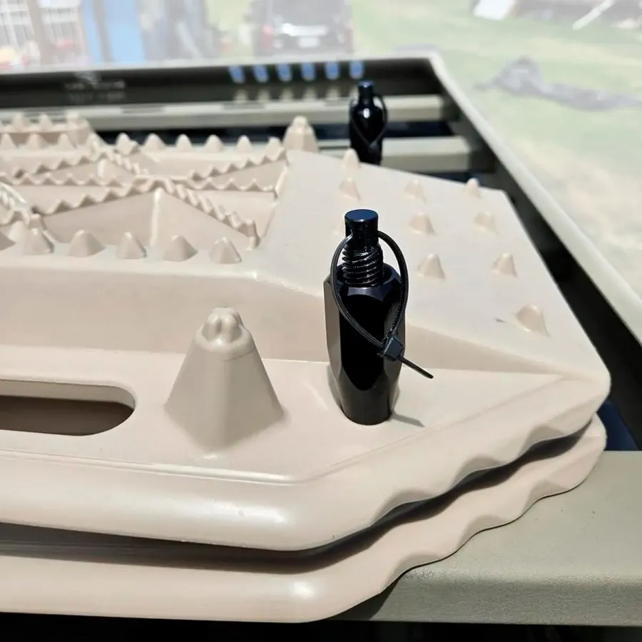 Kit de Suportes Universais para Pranchas de Desatasco - Image 4