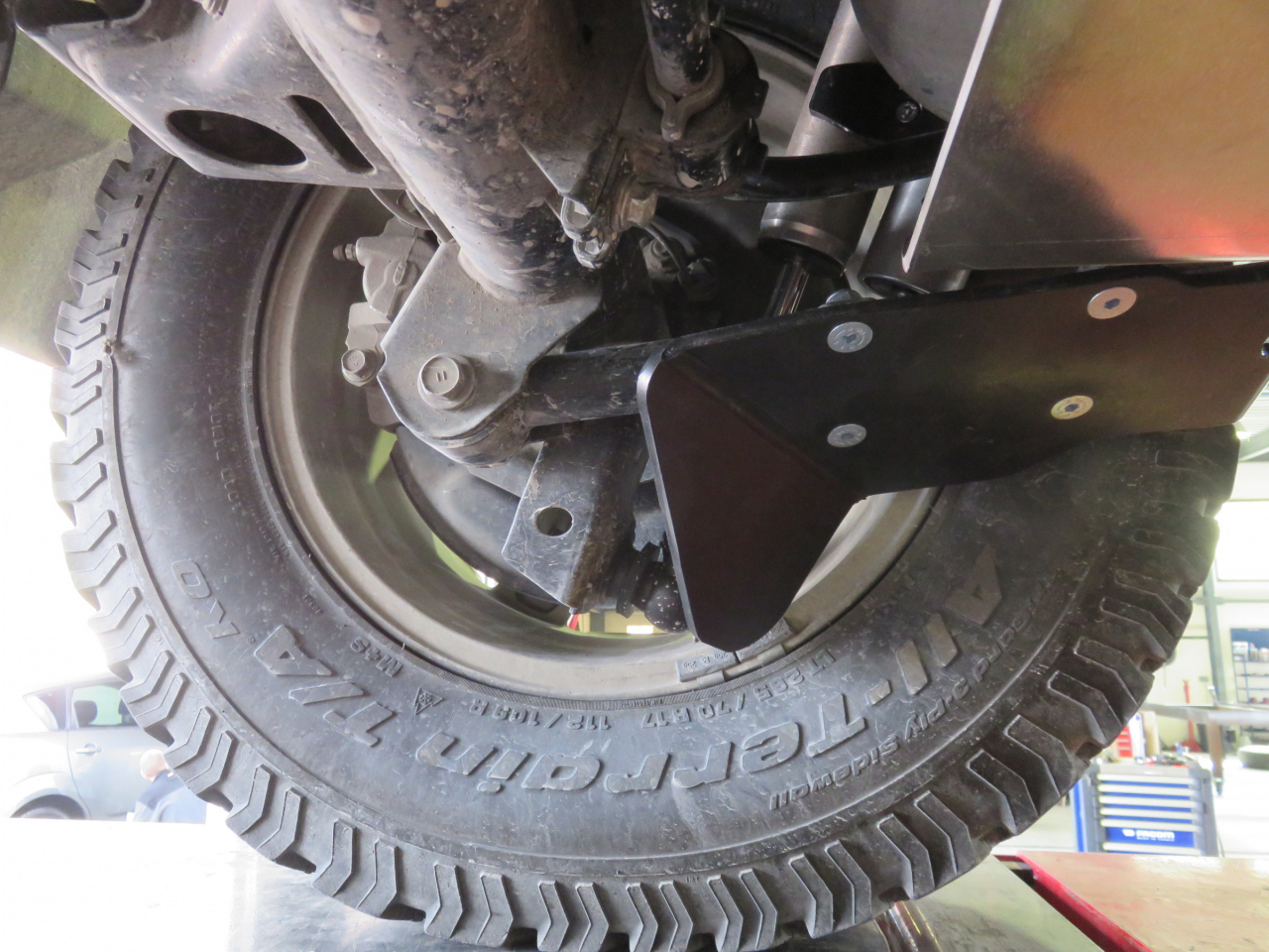 Proteção Amortecedores Traseiros "N4 Offroad" Toyota Land Cruiser 95/120/150 e FJ Cruiser - Image 5