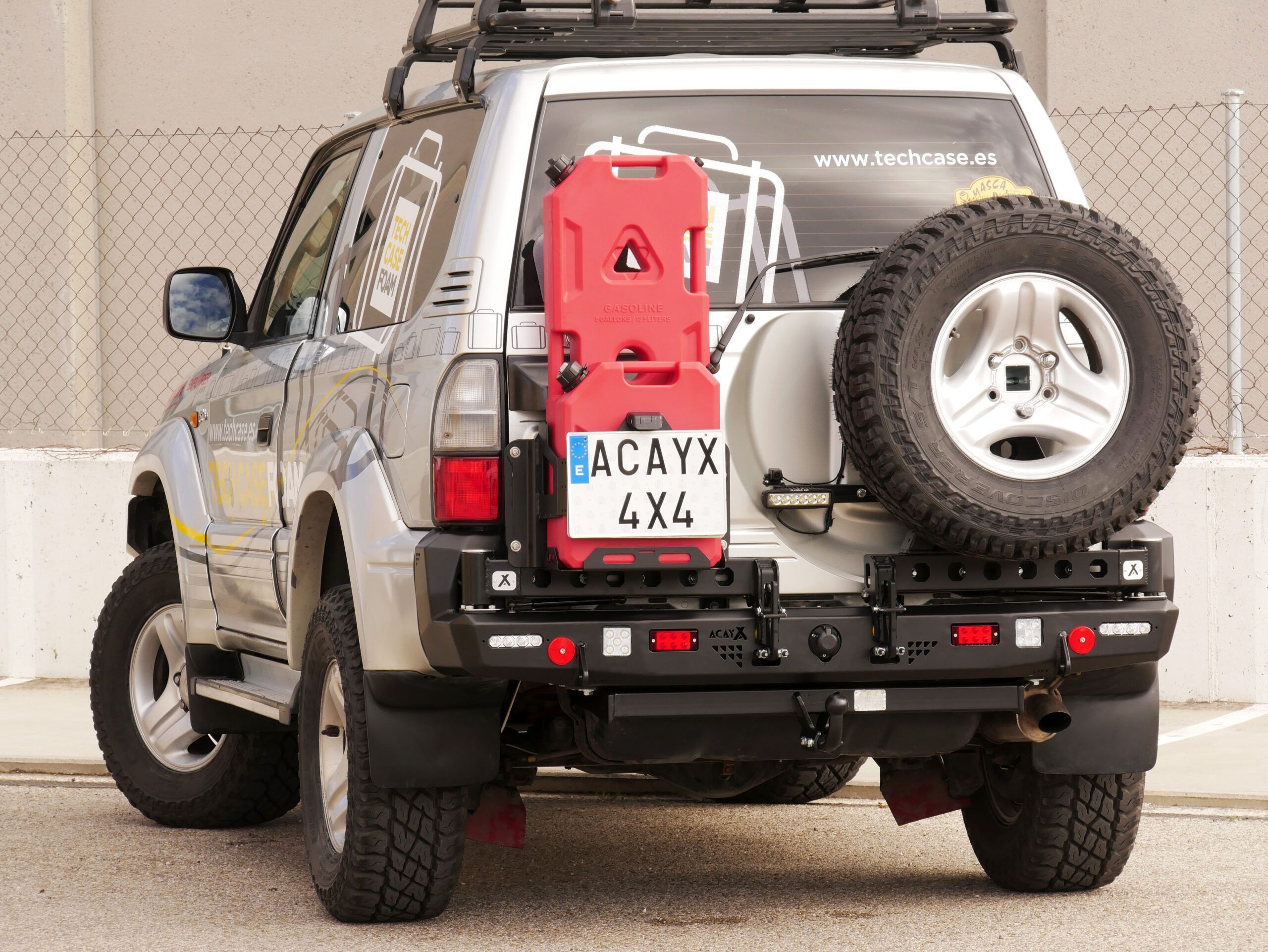 Pára-Choques Traseiro "ACAYX" Toyota Land Cruiser KZJ 90/95 - Image 3