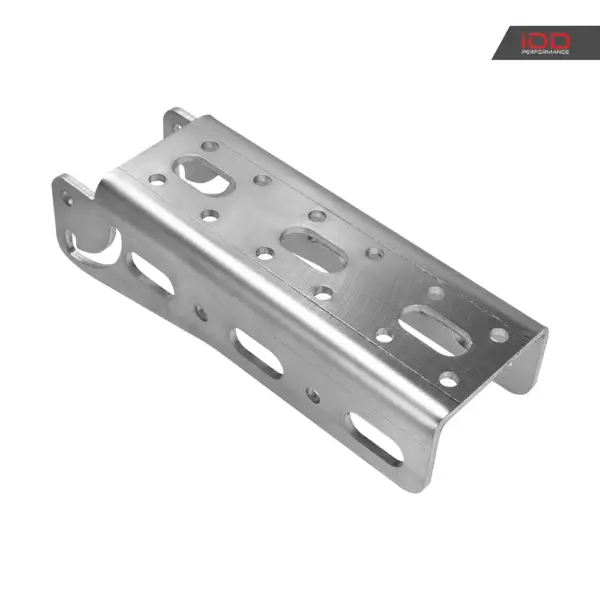 Suporte de Acessórios M4 para Grade de Tejadilho IOD Performance