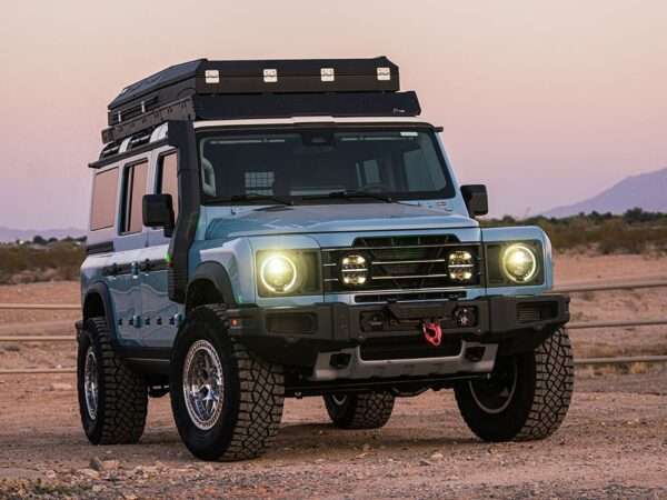 Ineos Grenadier (2023+) - Kit de Montagem para Grelha (inclui: 2x Sentinel 7" Elite, 1x Suportes de Montagem para Grelha, 1x Kit de Cablagem)