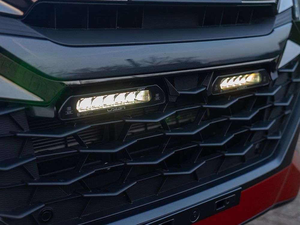 Isuzu D-Max (2025+) - Kit de Montagem para Grelha (inclui: 2x Linear-6 Elite, 1x Suportes de Montagem para Grelha, 1x Kit de Cablagem) - Image 3