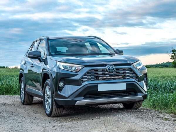 Toyota Rav4 Hybrid (2019+) - Kit de Montagem para Grelha (inclui: 1x Glide Elite com PL, 1x Suportes de Montagem para Grelha, 1x Kit de Cablagem)