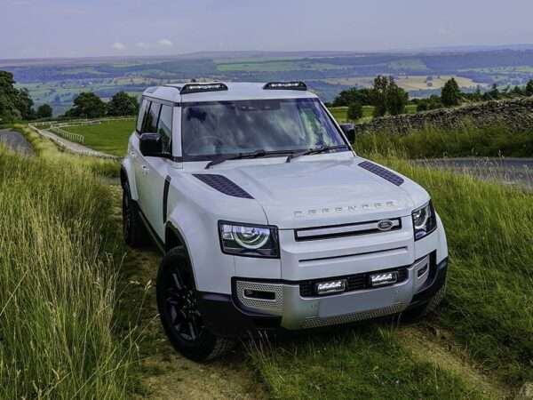 Land Rover Defender (2020+) - Roof Pods (Para 2x Linear-12)