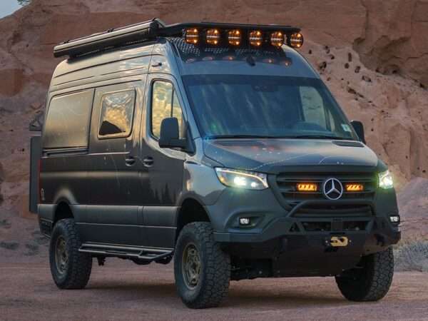 Kit de Upgrade dos Faróis de Nevoeiro (com 2x Carbon-2 Drive de Filtro Amarelo) "Lazer Lamps" Mercedes Sprinter (2018+)