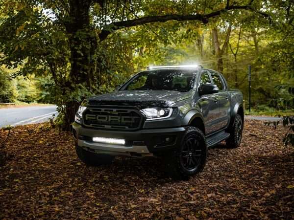 Kit Montagem de Iluminação no Pára-choques (Para Triple-R 1250) "Lazer Lamps" Ford Ranger Raptor (2019-2020)