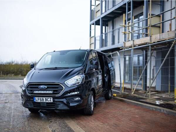 Kit de Montagem da Viga do Para-choques (Para Triple-R 1250) - Ford Transit Custom (2018-2022)